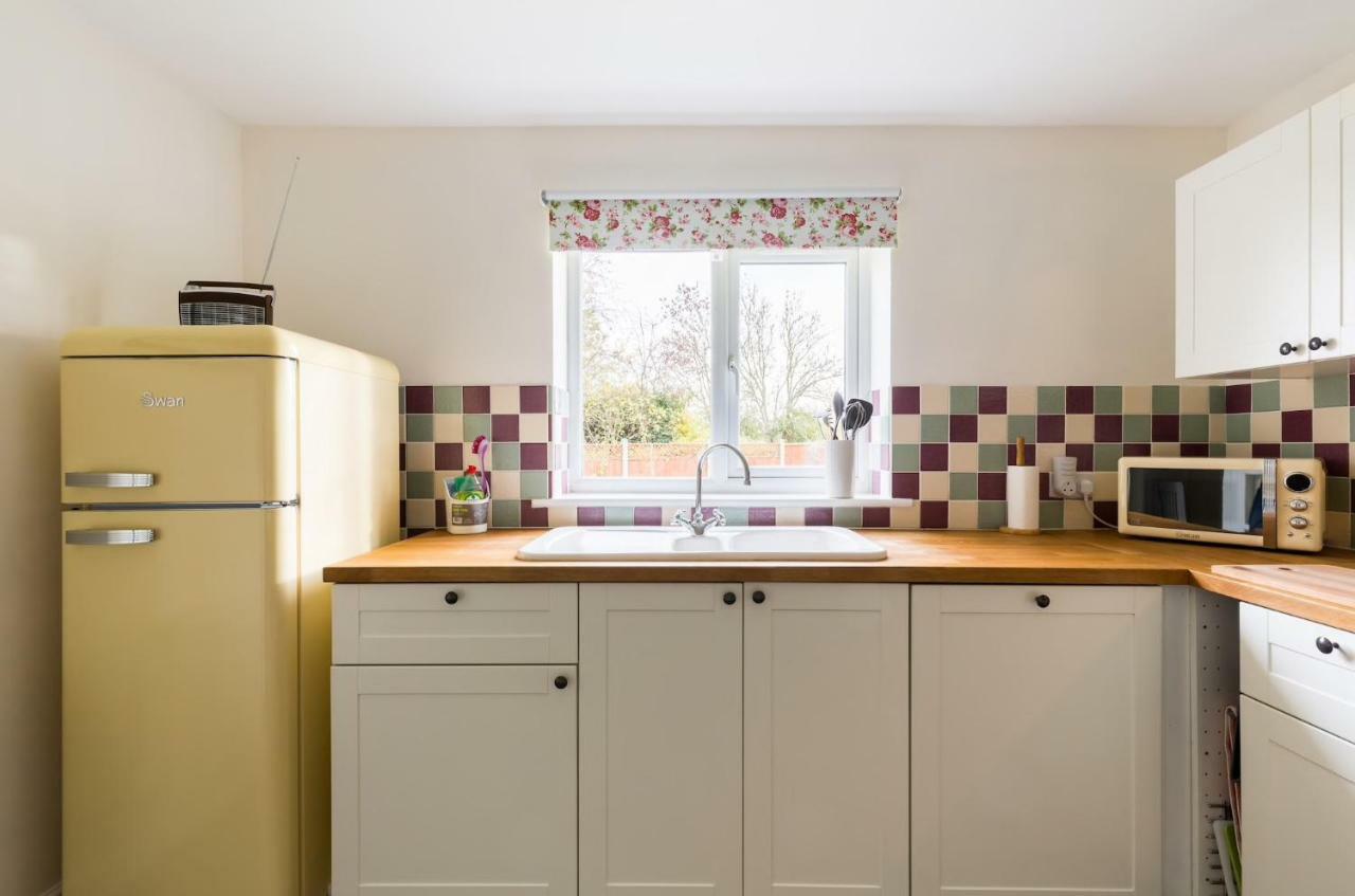 The Hideaway Villa Stratford-upon-Avon Eksteriør billede