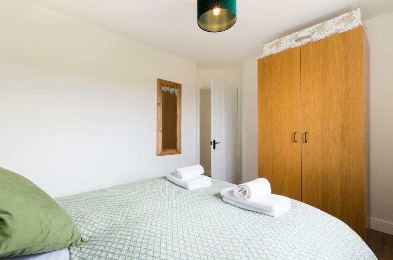 The Hideaway Villa Stratford-upon-Avon Eksteriør billede