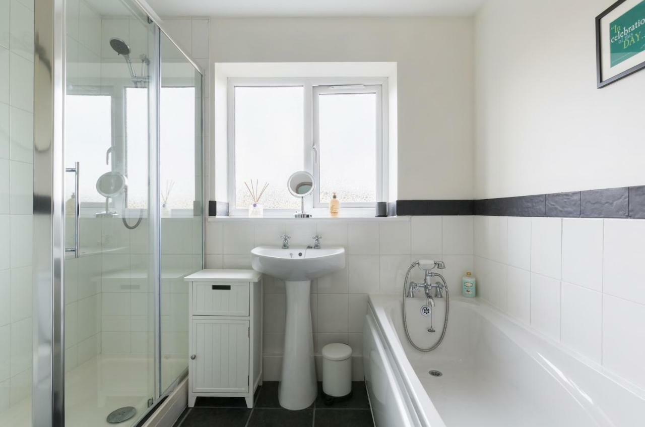 The Hideaway Villa Stratford-upon-Avon Eksteriør billede